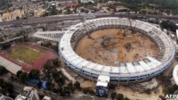 Estádio do Maracanã em reforma; ONU pede que obras da Copa não gerem despejos de população